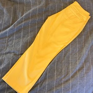 New York & Co yellow Capri dress pants